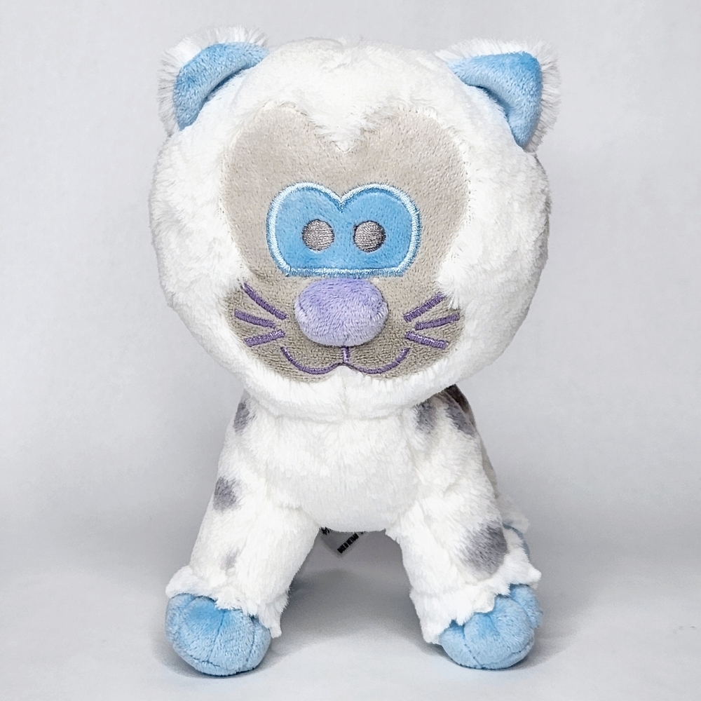 Disney Parks White Expedition Everest Snow Leopard Plush Cat